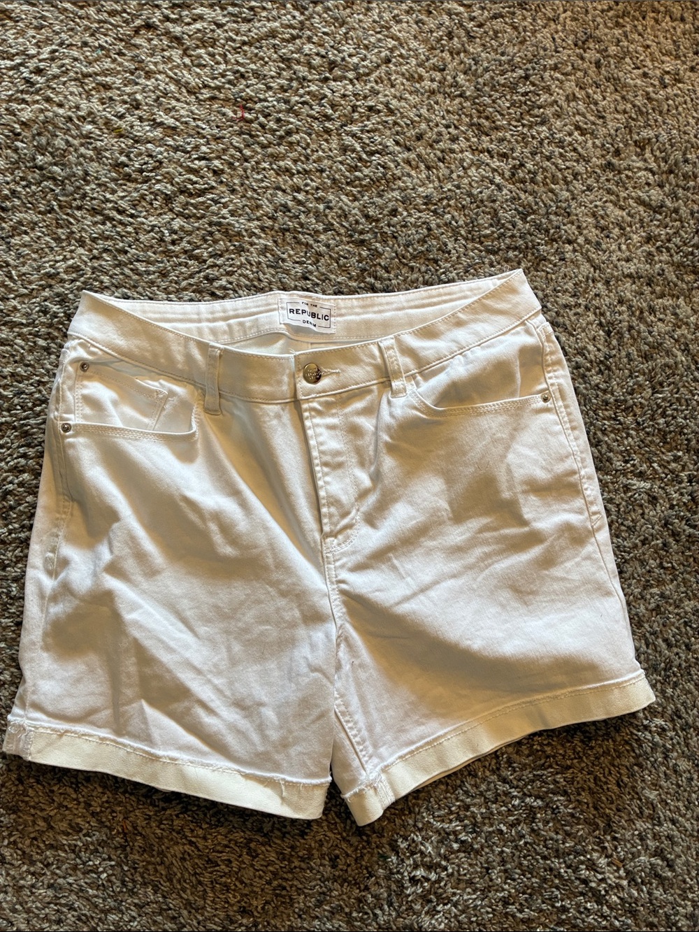 For The Republic White Women’s Casual Jean Shorts
